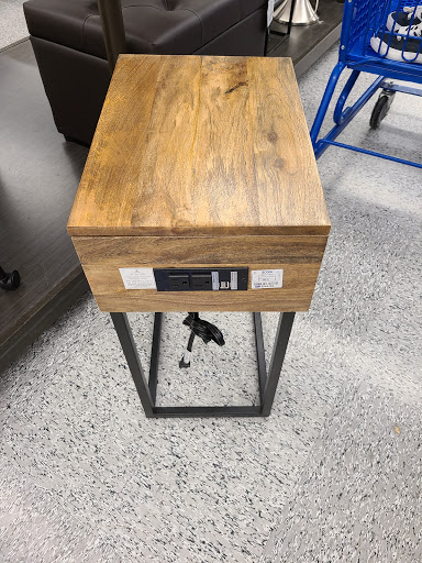 Clothing Store «Ross Dress for Less», reviews and photos, 1900 McLoughlin Blvd, Oregon City, OR 97045, USA