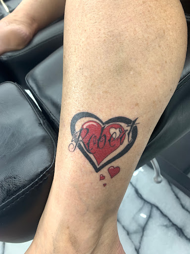 Tattoo Shop «2 Chairs Tattoo», reviews and photos, 5032 Lemmon Ave, Dallas, TX 75209, USA