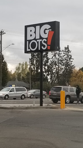 Discount Store «Big Lots», reviews and photos, 18565 SW Tualatin Valley Hwy, Beaverton, OR 97006, USA