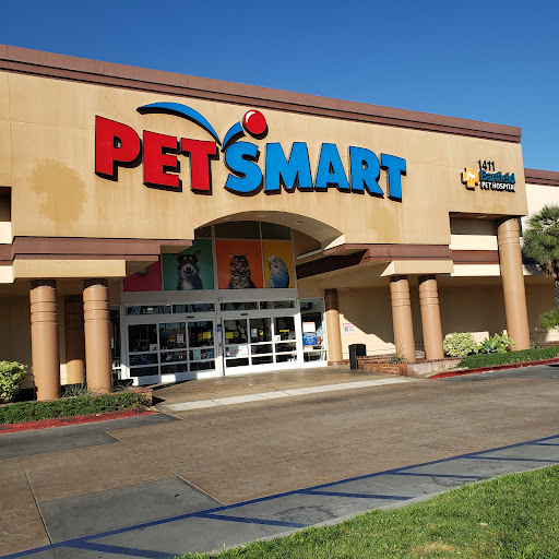 PetSmart, 1411 S Harbor Blvd, Fullerton, CA 92832, USA, 
