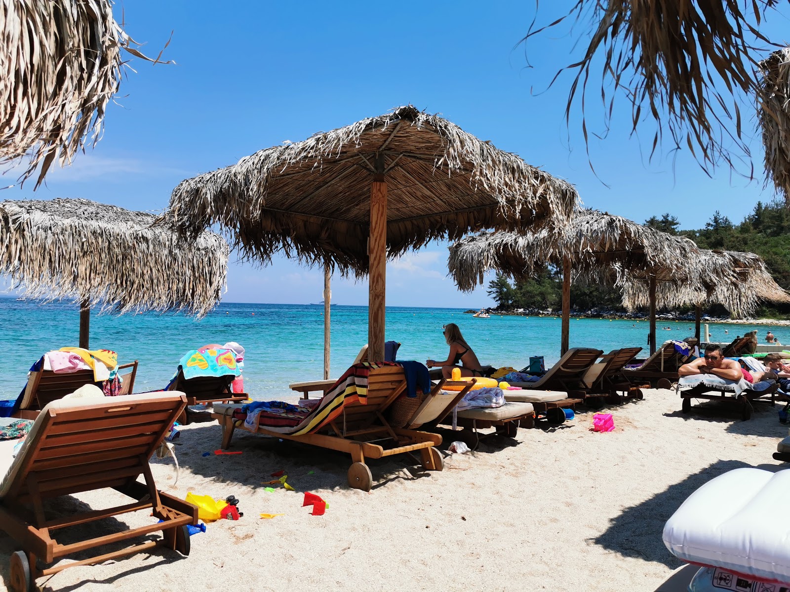 La Scala beach photo #9