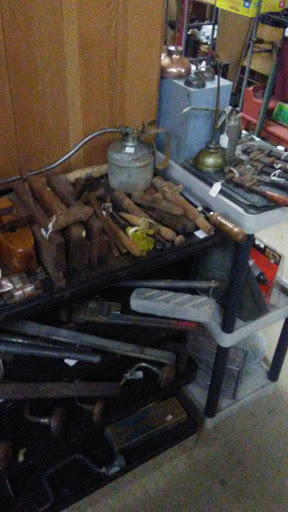 Thrift Store «Lucky Dog Thrift», reviews and photos, 158 E Main St, New Holland, PA 17557, USA