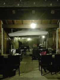 Atmosphère du Restaurant La Main à la Pâte à Saint-Lary-Soulan - n°4