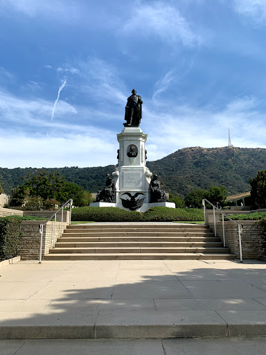 Memorial Park «Forest Lawn - Hollywood Hills», reviews and photos, 6300 Forest Lawn Dr, Los Angeles, CA 90068, USA