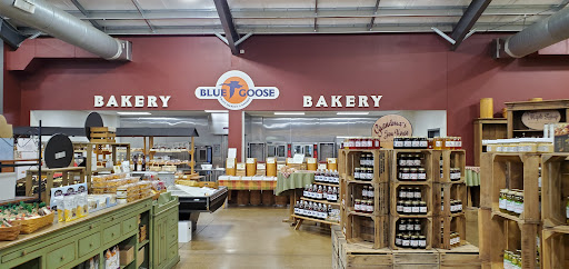 Gourmet Grocery Store «Blue Goose Fruit Market & Bakery», reviews and photos, 557 E Main St, Hancock, MD 21750, USA