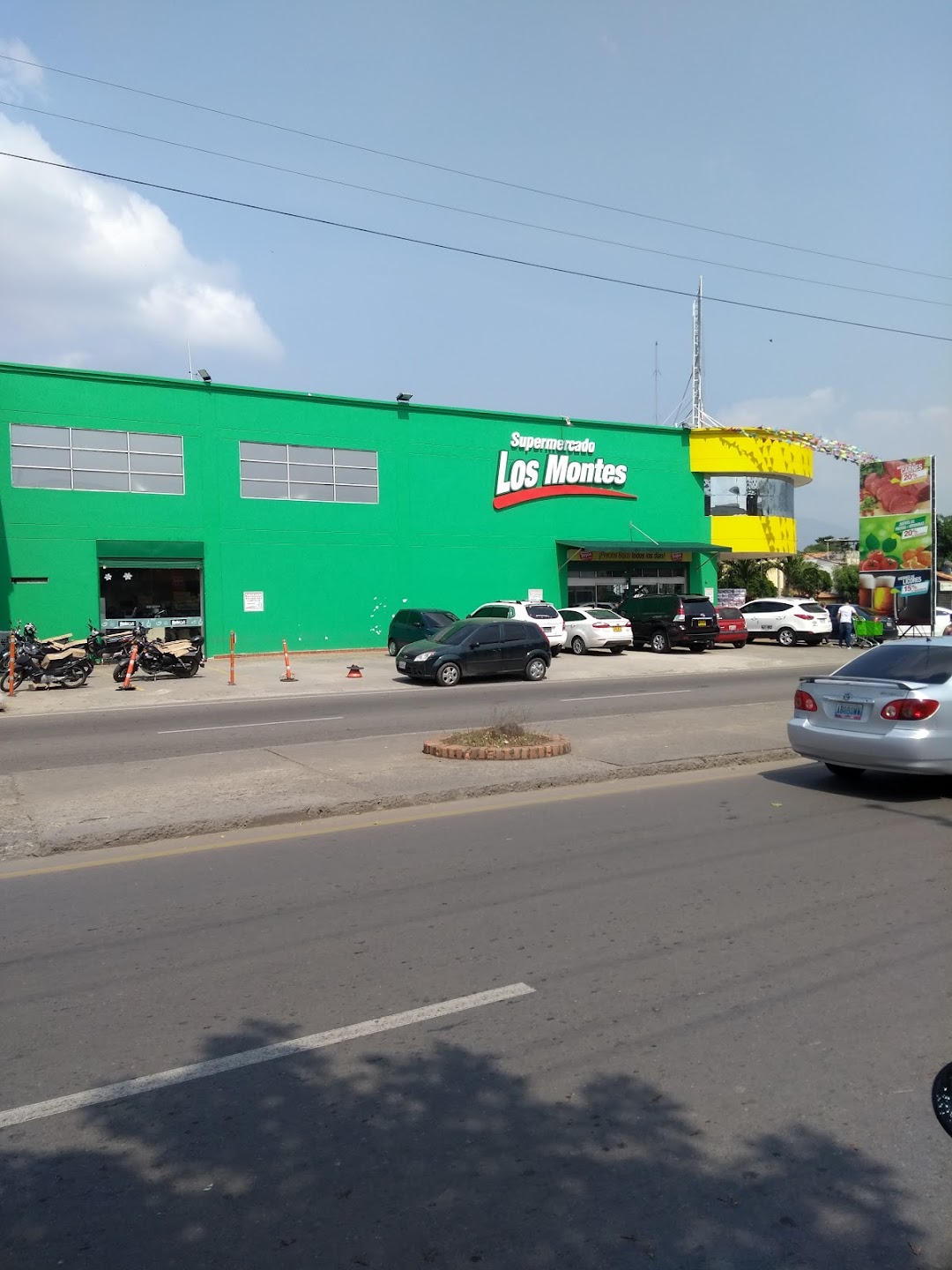 Supermercado Los Montes Libertadores