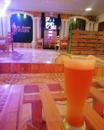 Opiniones de LIQUOR BAR "El Barón Rojo" en Santo Domingo de los Colorados - Pub