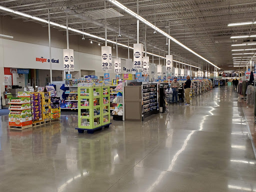 Grocery Store «Meijer», reviews and photos, 7701 Green Bay Rd, Kenosha, WI 53142, USA