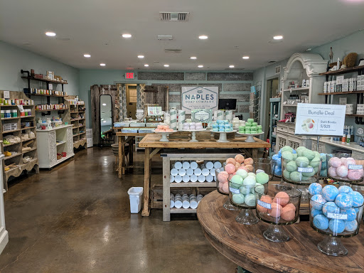 Shopping Mall «Periwinkle Place», reviews and photos, 2075 Periwinkle Way, Sanibel, FL 33957, USA