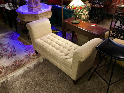 Used Furniture Store «Barrington Resale Shop», reviews and photos, 2214 E Algonquin Rd, Algonquin, IL 60102, USA