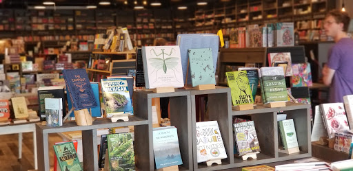 Book Store «Bookbug - An Independent Bookstore for All Ages», reviews and photos, 3019 Oakland Dr, Kalamazoo, MI 49008, USA