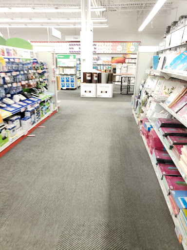 Office Supply Store «Staples», reviews and photos, 951 Viewmont Dr, Dickson City, PA 18519, USA