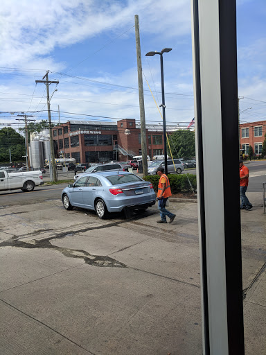 Car Wash «VIP WASH & LUBE», reviews and photos, 1747 Stratford Ave, Stratford, CT 06615, USA