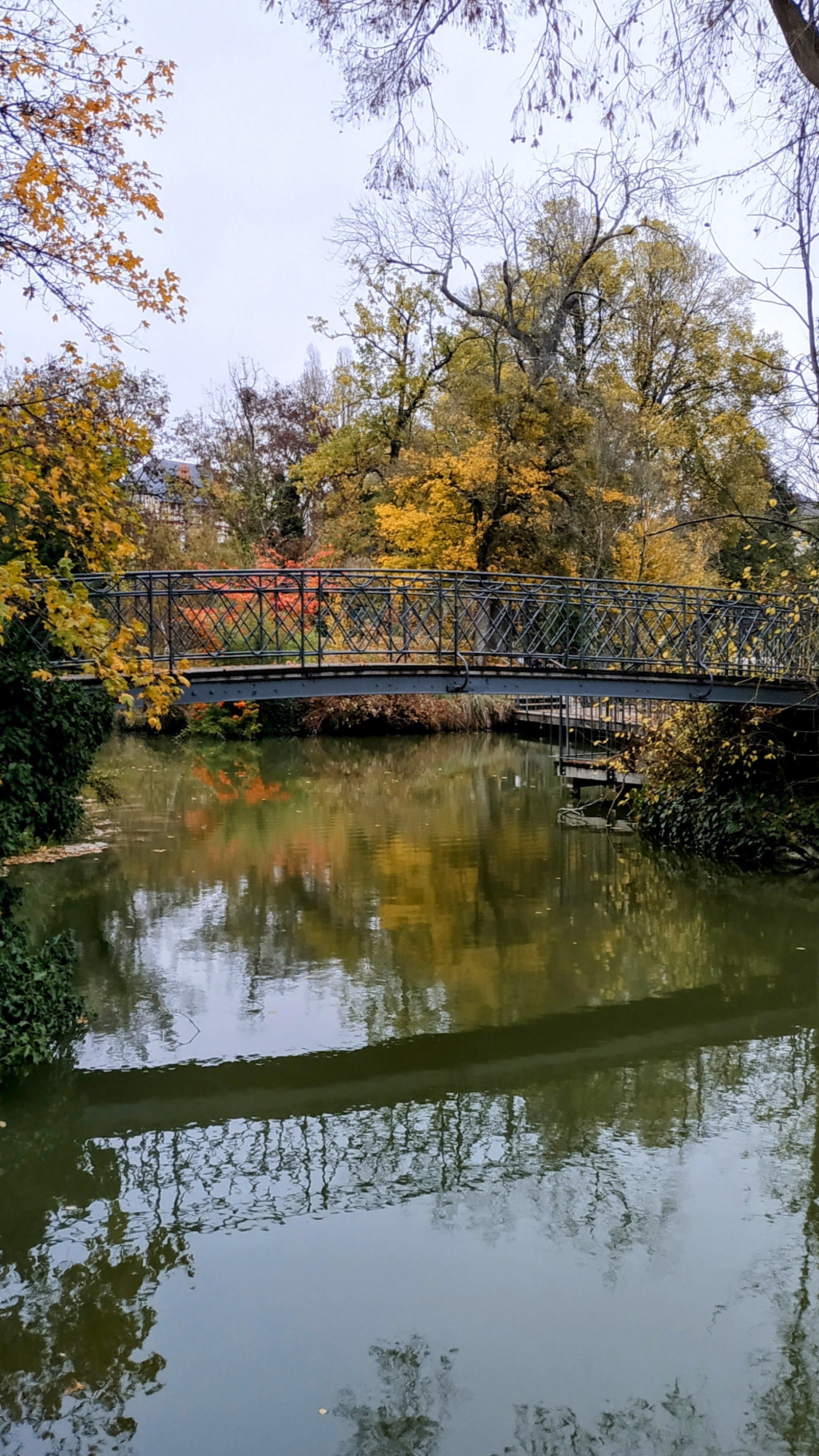 Photo n° 14 de l'avis de The.a fait le 27/11/2022 à 08:05