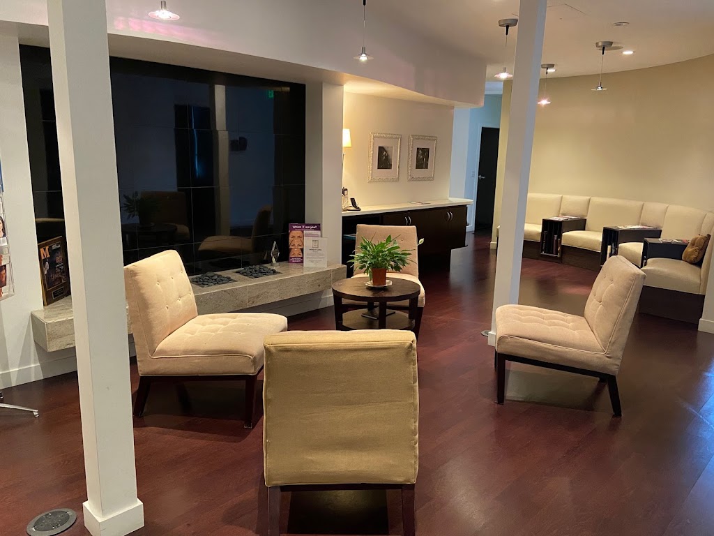 Dr. John Yousif & SIÈR Wellness and MediSpa Mequon, WI 53092