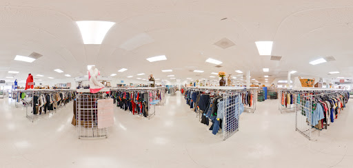 Thrift Store «Neighborhood Thrift Store Distribution Center», reviews and photos, 353 E Olive Ave, Fresno, CA 93728, USA