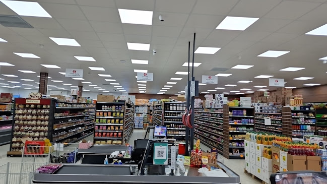 Reviews of Pakiza Superstore in Preston - Supermarket