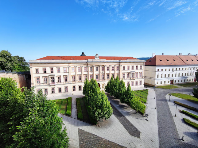 Értékelések erről a helyről: Szent Adalbert Központ, Esztergom - Étterem