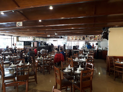 Columbia Steak House - Av. Cristóbal Colón, Quito 170102, Ecuador