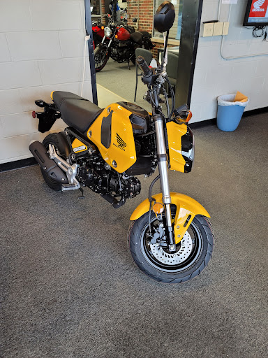 Motorcycle Dealer «Mid-Ohio Suzuki Honda Yamaha Kawasaki», reviews and photos, 494 Harcourt Rd, Mt Vernon, OH 43050, USA