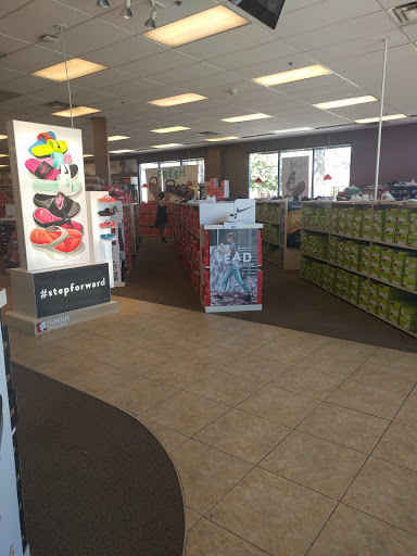 Shoe Store «Famous Footwear», reviews and photos, 2300 Daniels St, Manteca, CA 95337, USA