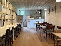 Cafe & Library Noka