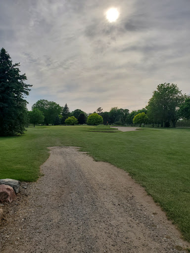 Golf Course «Richmond Forest Golf Course», reviews and photos, 33300 32 mile Road, Lenox, MI 48050, USA