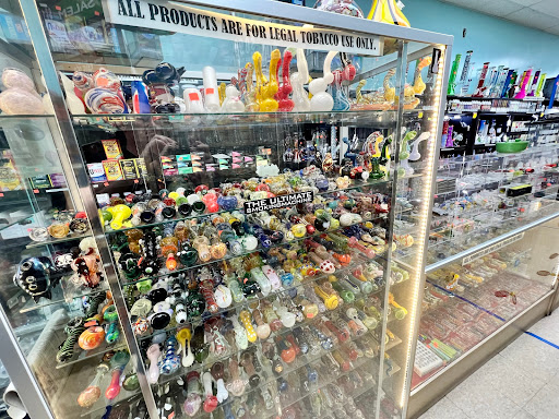 Tobacco Shop «Smokers Heaven KC», reviews and photos, 10145 Wornall Rd, Kansas City, MO 64114, USA