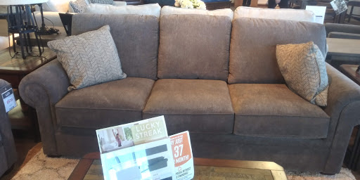 Furniture Store «Ashley HomeStore», reviews and photos, 12185 77th St, Kenosha, WI 53142, USA