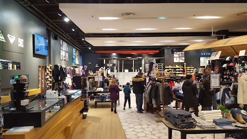 Magasin de vêtements Quiksilver Roxy Store Écully