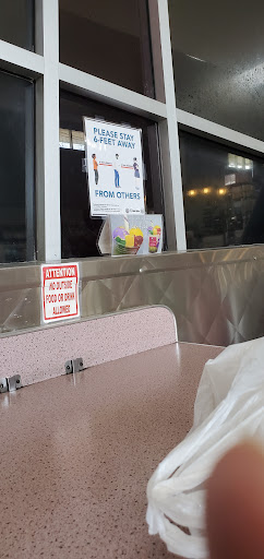 Car Wash «Cruisers Car Wash», reviews and photos, 8870 Tampa Ave, Northridge, CA 91324, USA