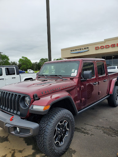 Used Car Dealer «Hagans Dodge Chrysler Motors», reviews and photos, 401 Builders Ln, Morrilton, AR 72110, USA