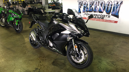 Motorcycle Dealer «Freedom Powersports Farmers Branch», reviews and photos, 13700 N Stemmons Fwy, Farmers Branch, TX 75234, USA
