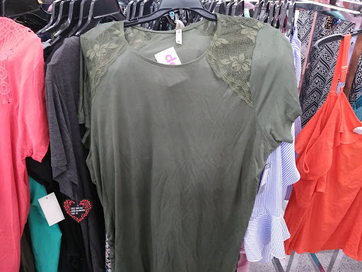 Shopping Mall «Tower Shopping Center», reviews and photos, 3685 New Bern Ave, Raleigh, NC 27610, USA