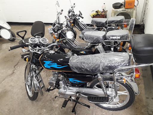 Купить квадроцикл, скутер, мопед, мотоцикл, мотошлем - Dvako Moto