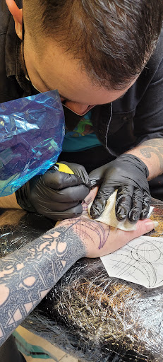 Tattoo Shop «Hell or High Water Tattoo shop», reviews and photos, 2035 Magazine St, New Orleans, LA 70130, USA