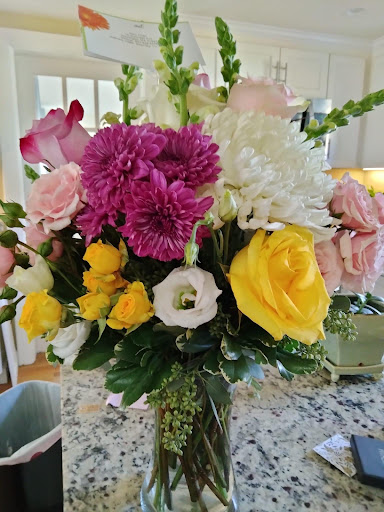 Florist «Designs By Don Inc», reviews and photos, 380 Main St, Wilmington, MA 01887, USA