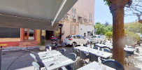 Atmosphère du Restaurant Le (Petit) Cheval Blanc à Ajaccio - n°12