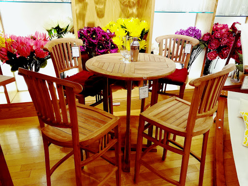 Furniture Store «Urban Home», reviews and photos, 111 S Westlake Blvd #101, Westlake Village, CA 91362, USA