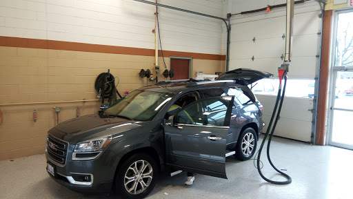 Car Detailing Service «Wheaton Car Wash & Detail», reviews and photos, 1520 E Roosevelt Rd, Wheaton, IL 60187, USA