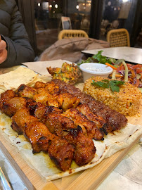 Kebab du Restaurant turc Schön Dürüm à Paris - n°6