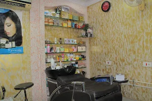 SAJANI BEAUTY PARLOUR image