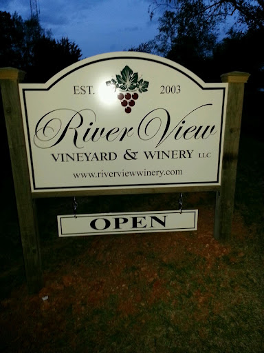 Vineyard «River View Vineyard & Winery LLC», reviews and photos, 32882 County Rd 1, La Crescent, MN 55947, USA