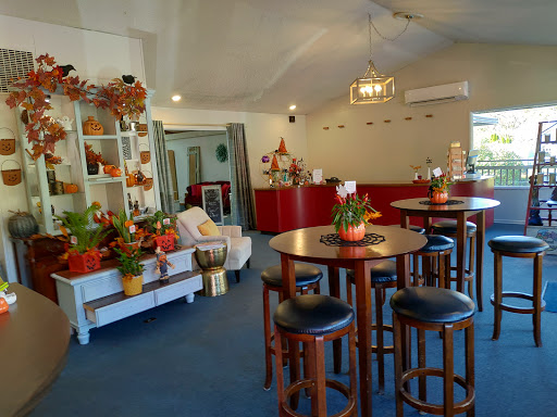 Florist «Milwaukie Floral and Garden», reviews and photos, 3306 SE Lake Rd, Milwaukie, OR 97222, USA