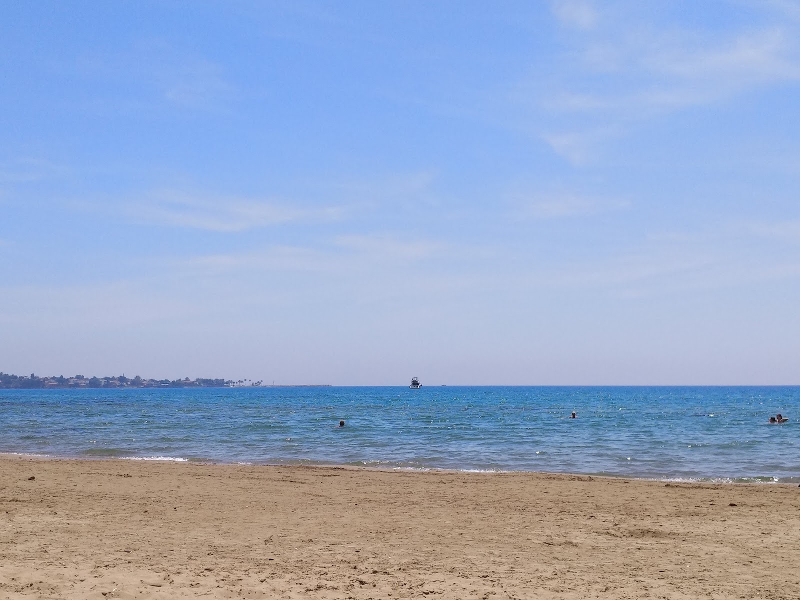 Fotografija Melas beach hotelsko območje