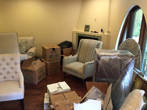 Moving Company «Melrose Moving Company», reviews and photos, 12115 W Magnolia Blvd #322, Valley Village, CA 91607, USA