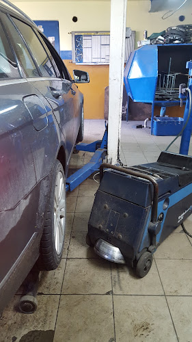 Opinii despre Wyważanie Kół Jankus i Jakubowski în Chełm - Sklep z oponami i felgami