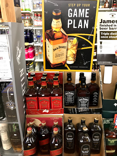 Liquor Store «Bryantville Liquors», reviews and photos, 15 School St, Pembroke, MA 02359, USA