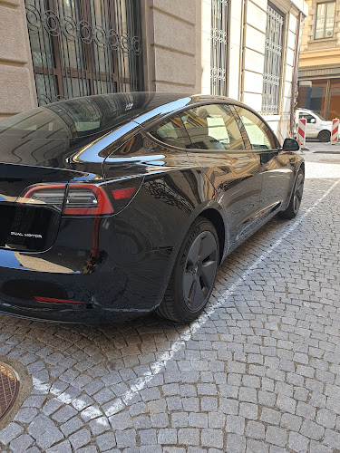 Tesla - Lugano