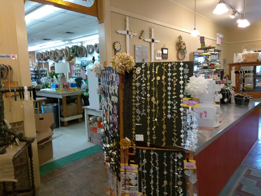 Florist «The Flower Shop», reviews and photos, 437 S Main St, Boerne, TX 78006, USA